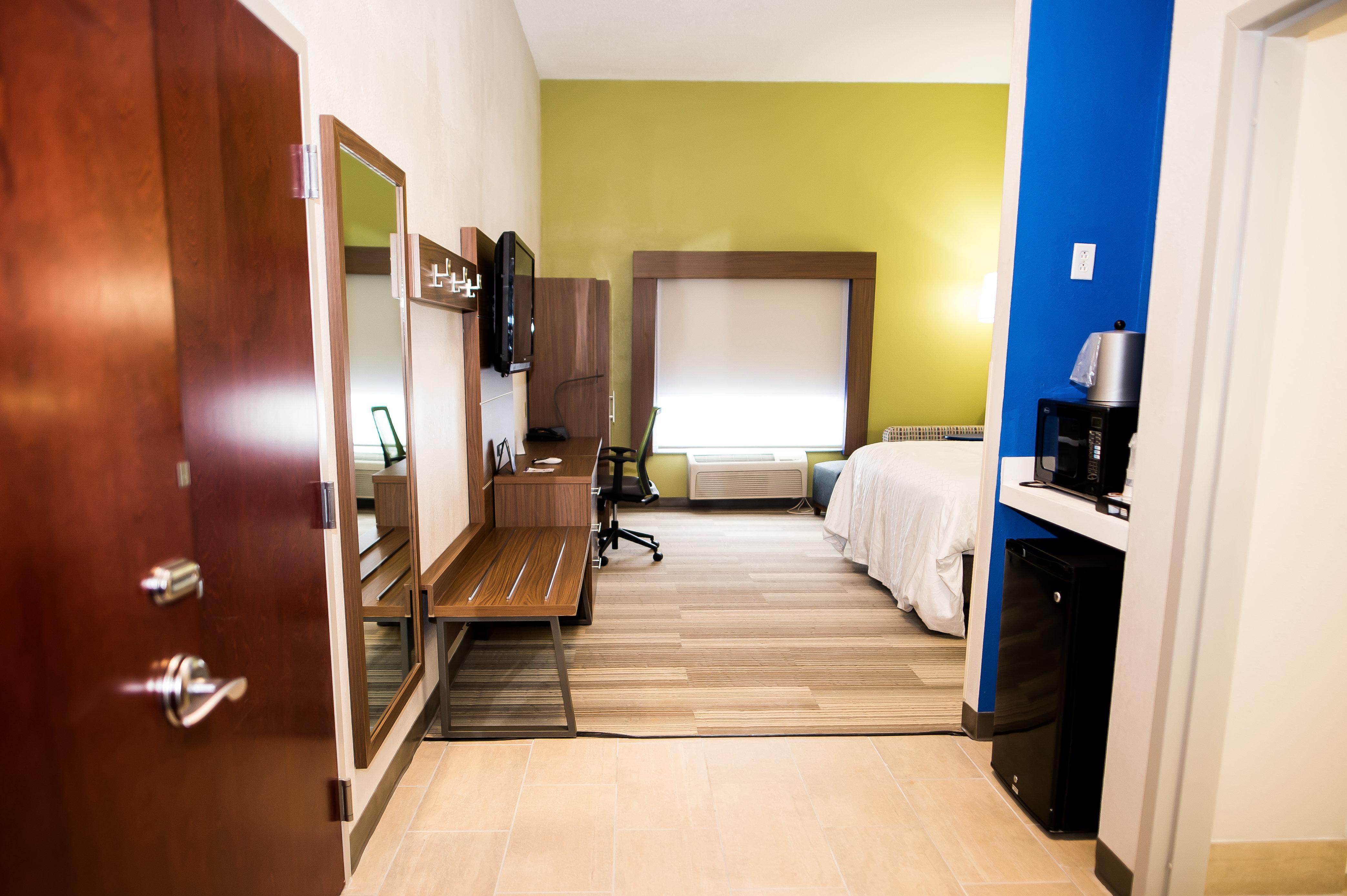 Holiday Inn Express & Suites Statesville Eksteriør bilde