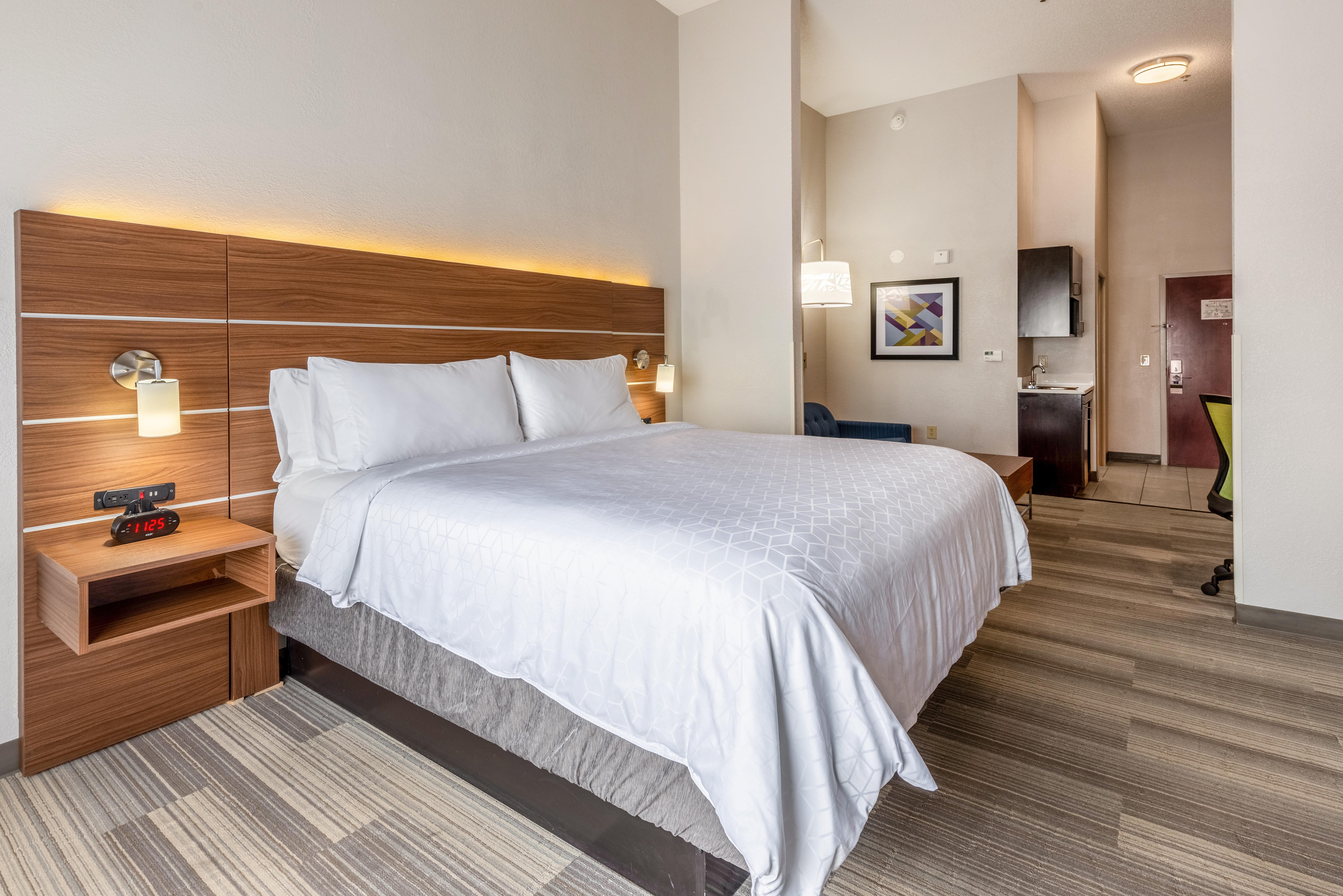 Holiday Inn Express & Suites Statesville Eksteriør bilde