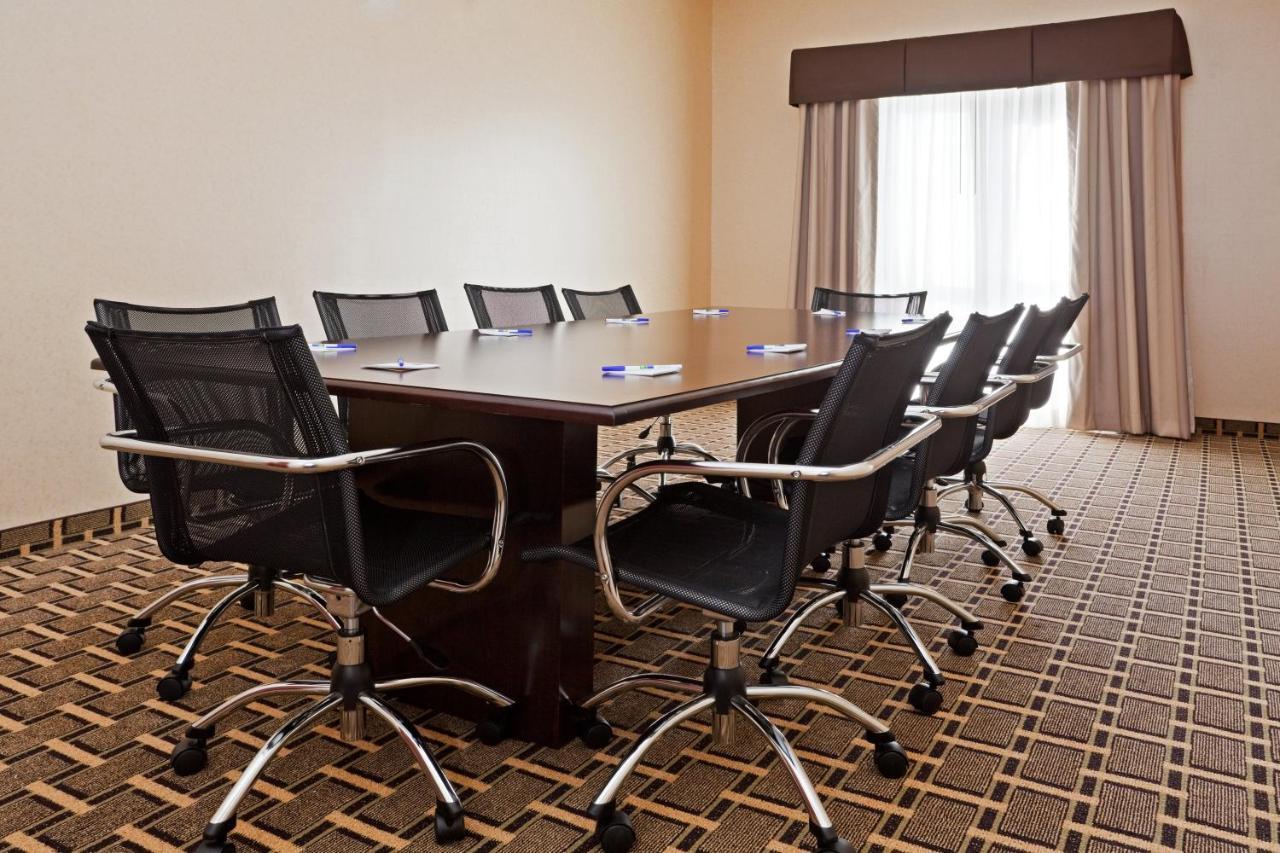 Holiday Inn Express & Suites Statesville Eksteriør bilde