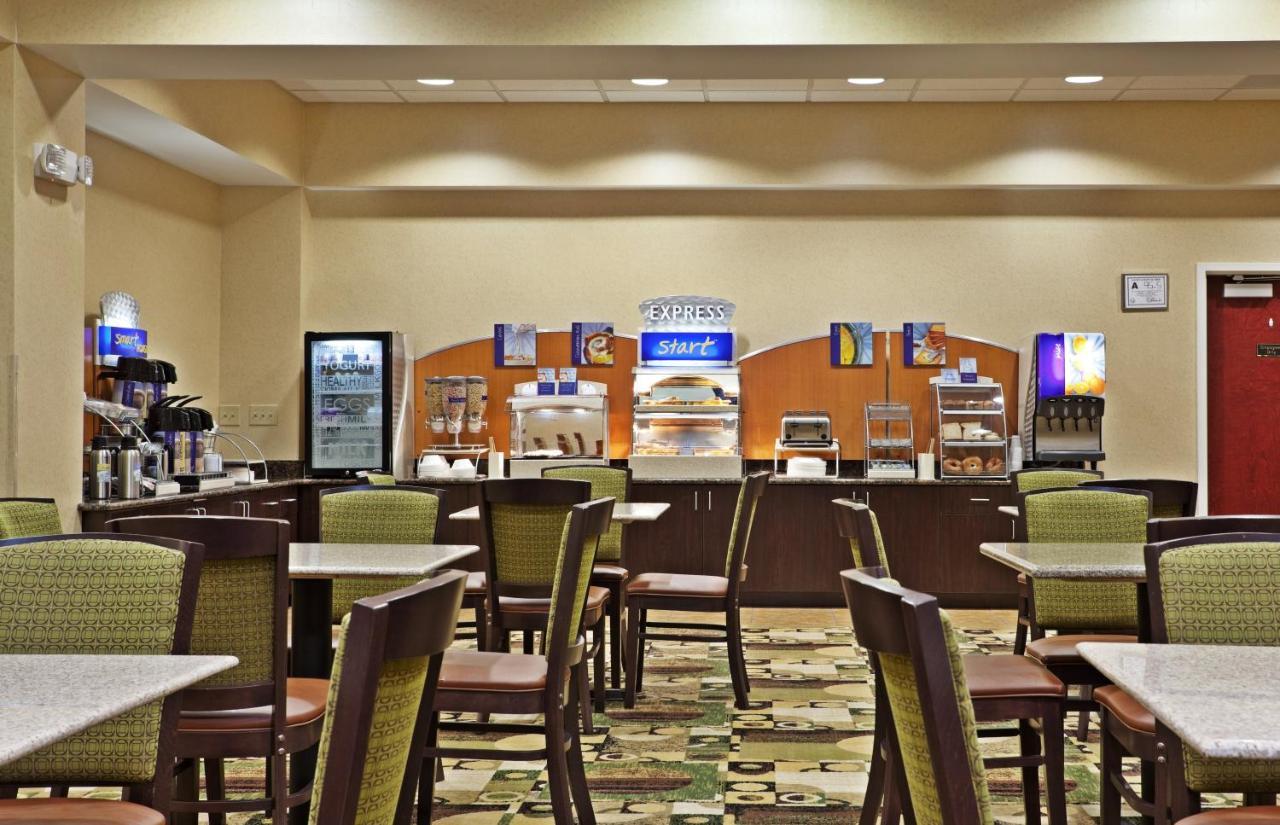 Holiday Inn Express & Suites Statesville Eksteriør bilde